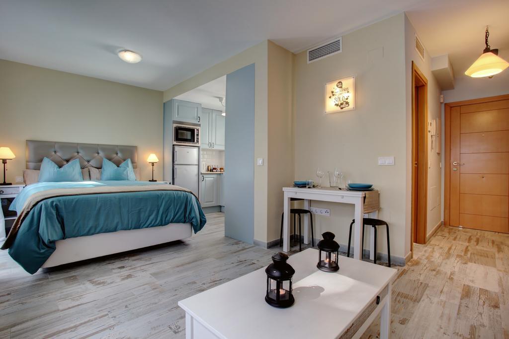 Malaga Lodge Studio מראה חיצוני תמונה